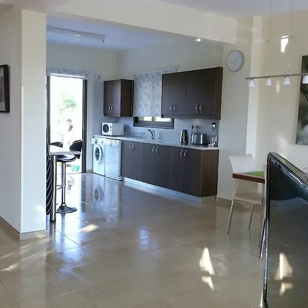Eleon Villa